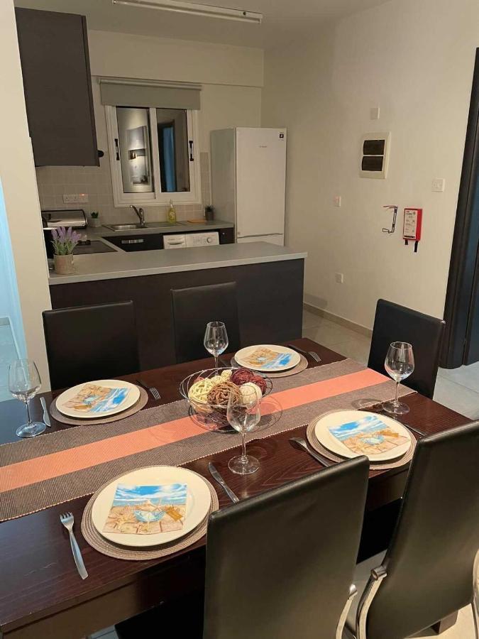 Cozy 2 Bedrooms Apartment In Complex With Swimming Pools And Beautiful View Paphos Exterior foto