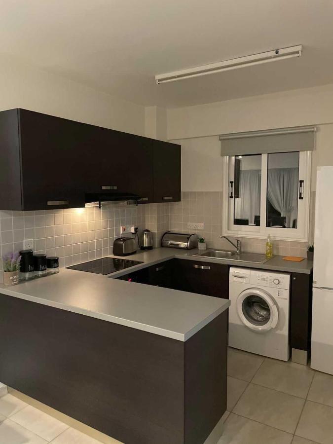 Cozy 2 Bedrooms Apartment In Complex With Swimming Pools And Beautiful View Paphos Exterior foto